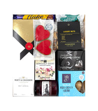 Load image into Gallery viewer, Big Box With Moet Champagne