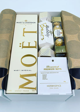 Welcome To Your New Home - Moet